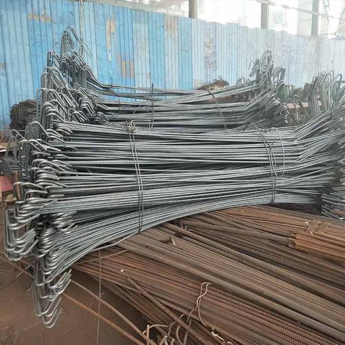 唐山市东翼钢材加工厂是一家以销售定做各种尺寸螺纹钢,圆钢等各种